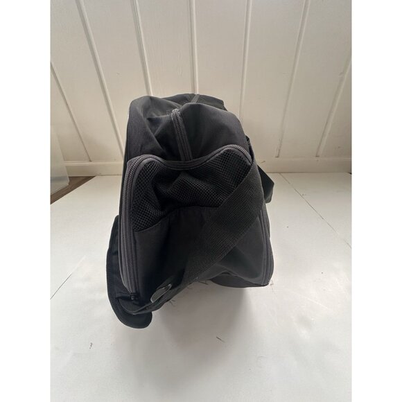 Mercedes-Benz Black Travel Duffel – Luxury Multipurpose Gym & Carry Bag - Picture 8 of 10